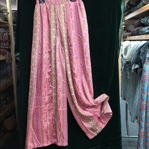 TIENDA HO 404 SNEAK A PEEK